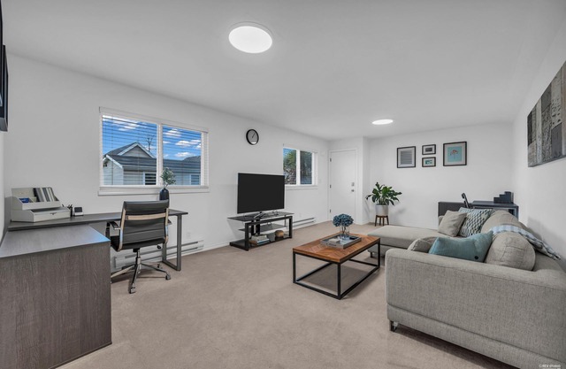 Spacious 1,000 sq.ft. Private Lodging YVR