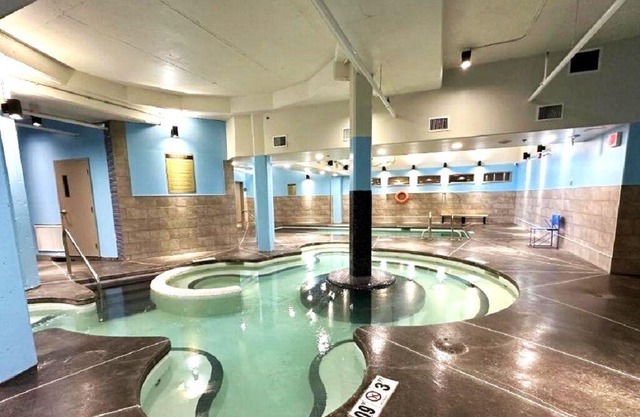 Spacious 1 Bedroom condo at premium Resort and Spa