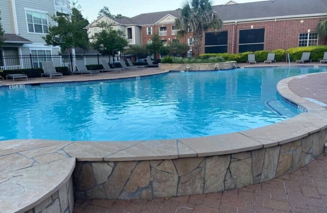 Spacious 2 bed/2Bath in The Woodlands, TX