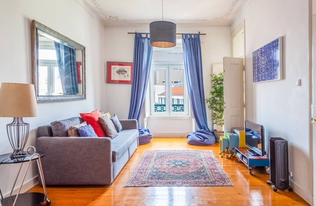Spacious 2 Bed Apt - Only 100m from Av. Liberdade!