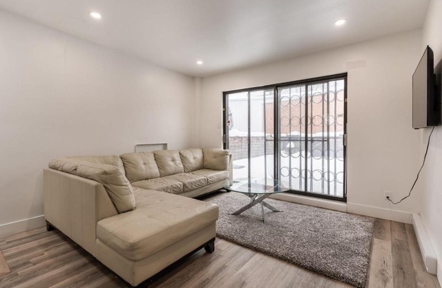 Spacious 2 bedroom apartment