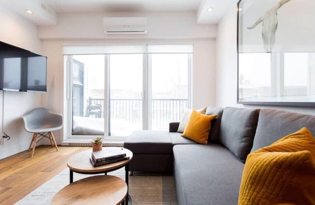 Spacious 2 Bedroom Condo in Little Italy