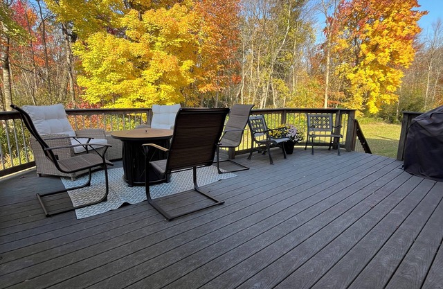 Spacious 2025 NFL Draft House - 10 Min from Lambeau!