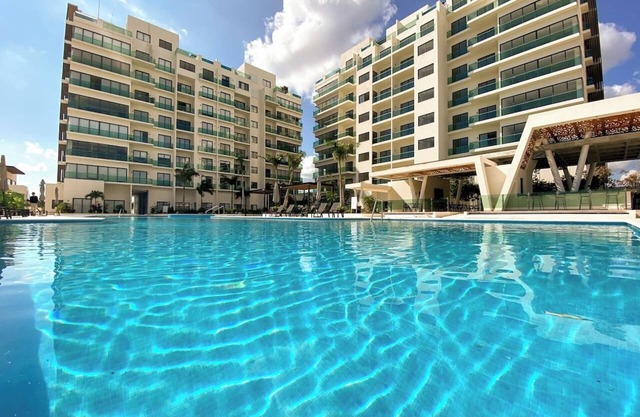 Spacious 2BR Pet-Friendly w/pool+bbq+parking+gym