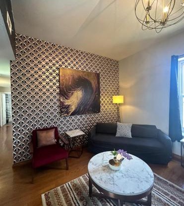 Spacious 2BR unit near BJ Hospital