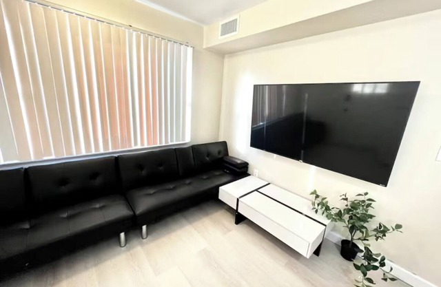 Spacious 3-bedroom apartment in enjoyable Valley Stream with AC