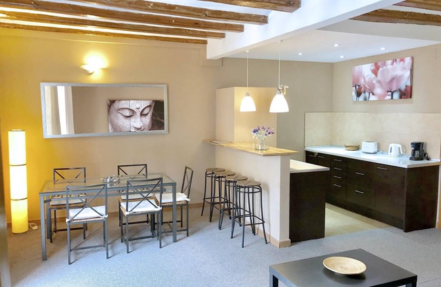 Spacieux Appartement 3 Chambres, Centre de Barcelone, Pour 6 Pers, Tout Équipé