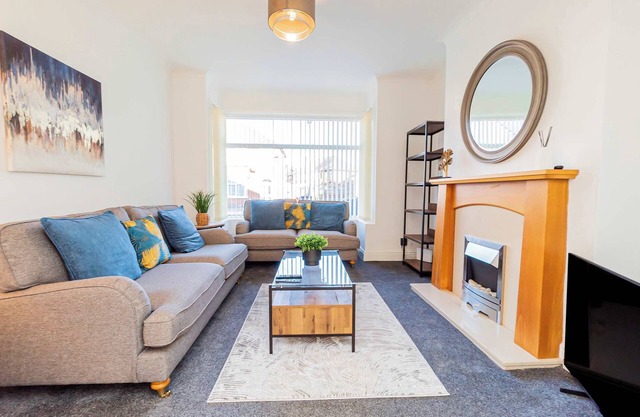 Spacious 3 Bedroom Home with Garden in Doncaster