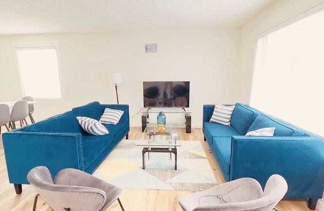 "Spacious 3-Bedroom Home Steps Away from Downtown - Your Ideal Urban Getaway!"