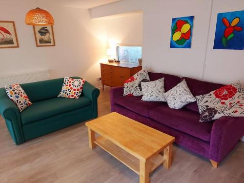 Spacious 3 bedroom house in lovely location