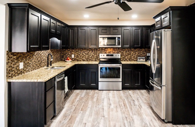 Spacious 3-bedroom house conveniently located in Ruidoso