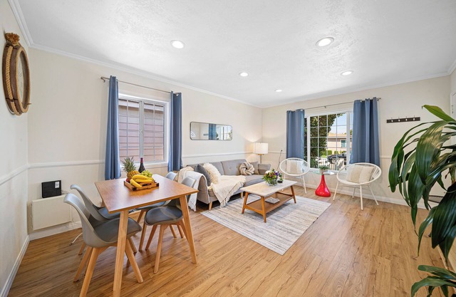 Spacious 3BDR Home Near Manhattan Beach