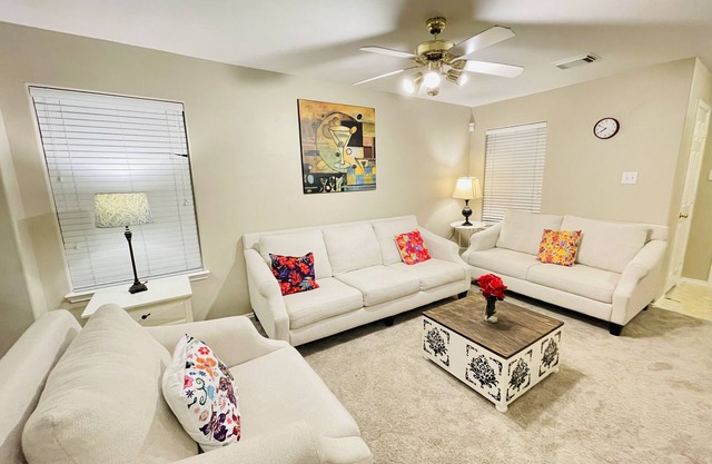 Spacious 3BR in Rosenberg | w/ 30-Day Discounts!