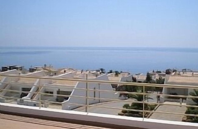Moderne Luxusunterkunft mit atemberaubendem Meerblick
