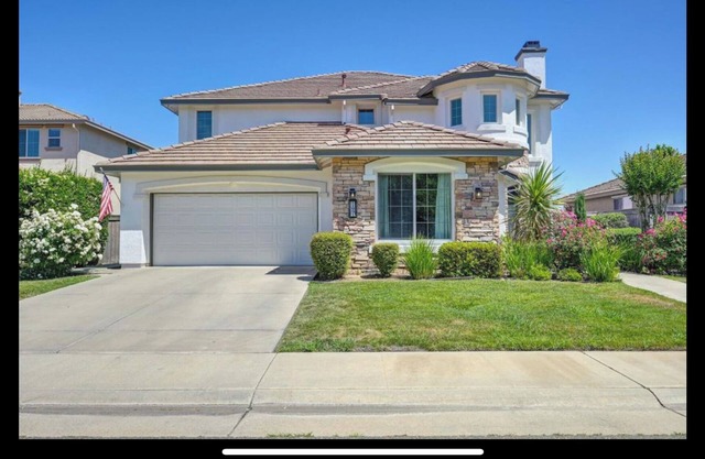 Spacious 4-bedroom house in lovely Rancho Cordova Anatolia-WiFi, clubhouse