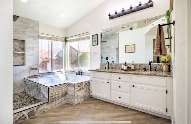 Spacious 4-bedroom house in tranquil Moreno Valley with AC