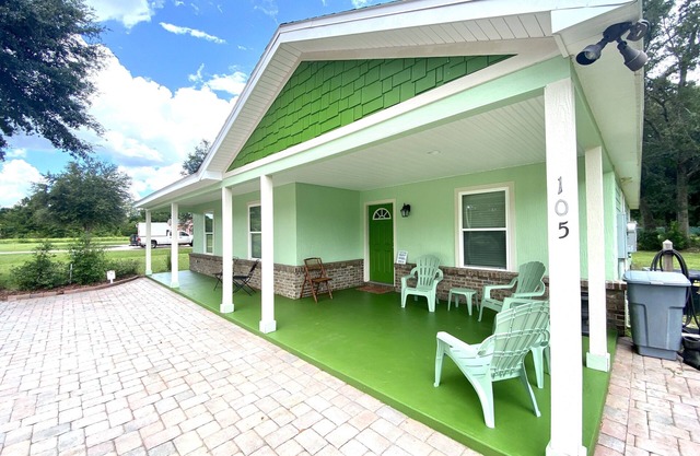 Herrliche 4 Schlafzimmer 3 Vollbad Home Easy Drive nach Daytona, Jax & St. Augustine