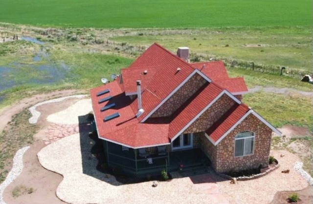 Spacious 4-bedroom estate. Where luxury and convenience meets in Alamosa, Co.