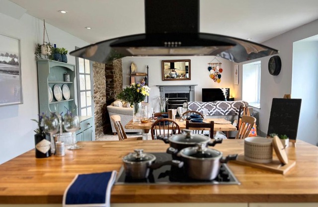 Spacious 4 Bedroom Farmhouse