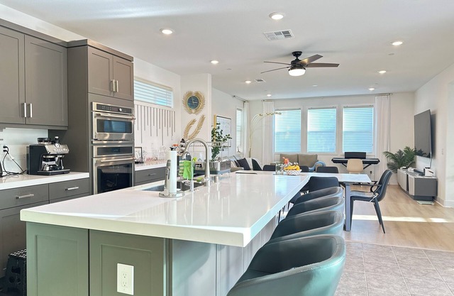 Spacious 4-Bedroom Retreat in Irvine