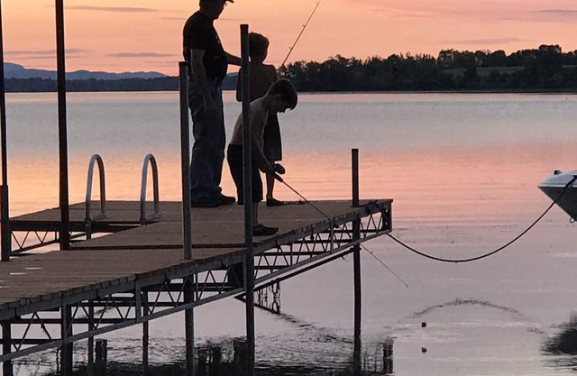 Geräumiges 4-Jahreszeiten-Haus mit Charme in Lake Champlain