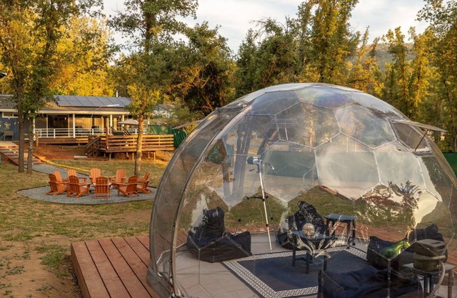 Spacious 4BR Family Retreat – Pet-Friendly, Sleeps 12, Spa, Dome & Outdoor Fun!