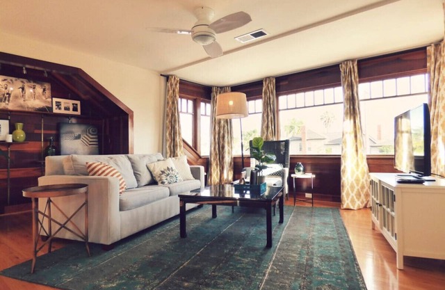 Spacious 4br Hillcrest home in prime location