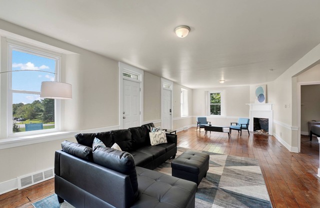 Spacious 5-Bed Retreat in Charming Kennett Square