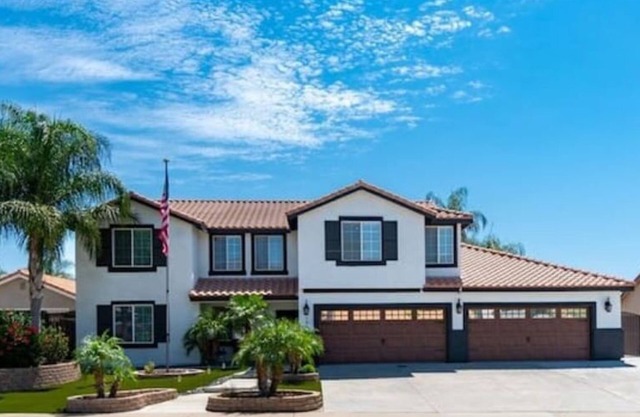 Spacious 5-bedroom home for your relaxation needs