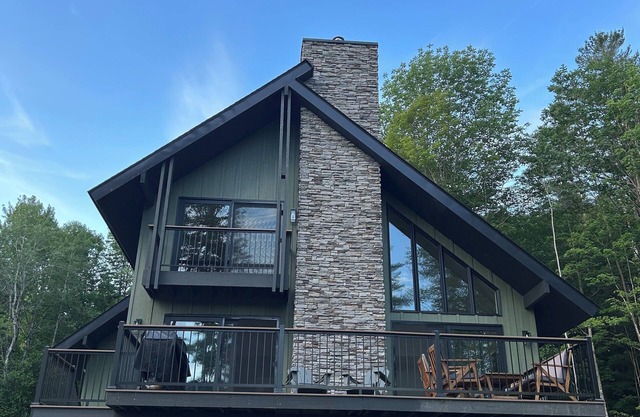 Spacious 5 bedroom Mountain Chalet with Sauna