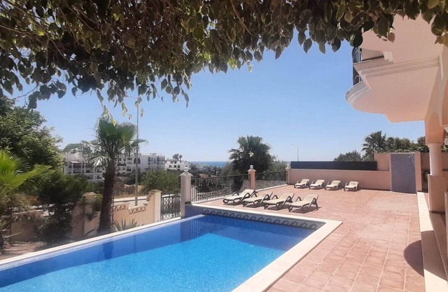 SPACIOUS 5 BEDROOM SEA VIEW VILLA GIRASSOL