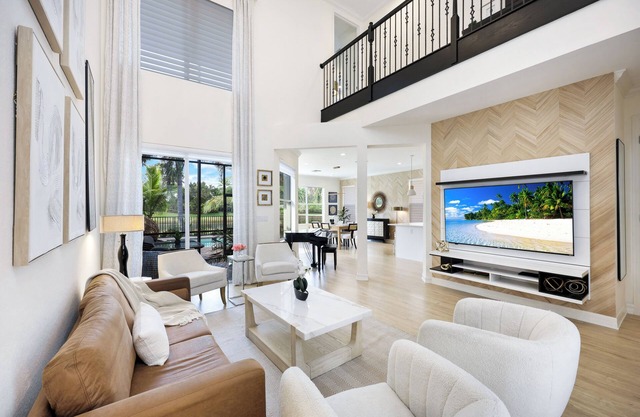 Spacious 5 BR / 3 BA Family Home located in south Fort Myers, Pool & Lake Views