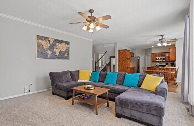 Spacious 5 BR Home+KingBeds Mins to Arrowhead