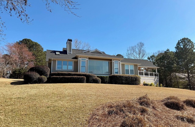 Spacious 6-bedroom house for Masters week; Lake, golf and lake views!