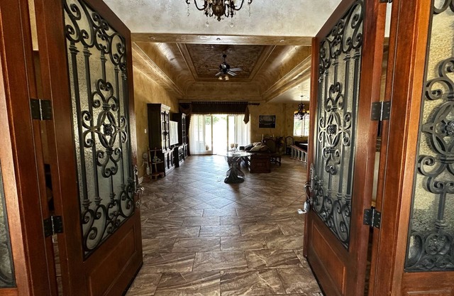 Spacious 6-bedroom Tuscan style on 18 acres in Lakeport with WiFi, Pool, Gated.