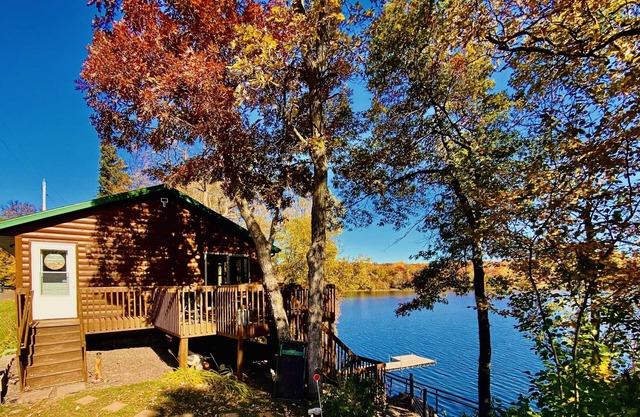 Spacious and Charming Lakefront Cabin