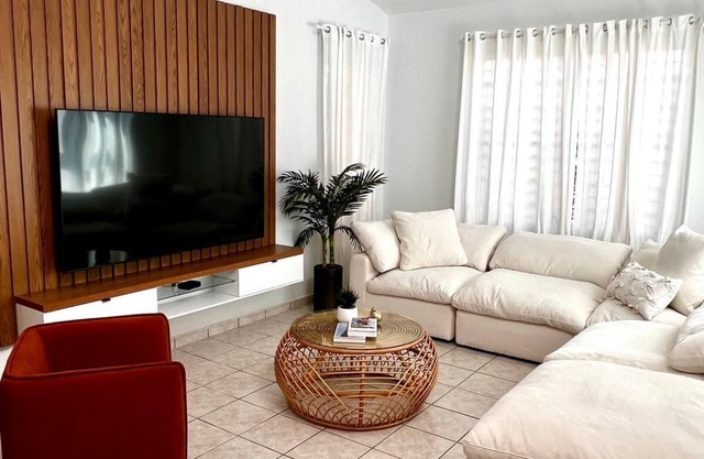 Spacious and luxurious house/ 2 bedrooms/ 2 bathrooms