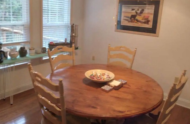 Spacious and Modern Lake Marion Family Getaway- Close to Charleston and Columbia