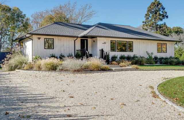 Spacious and Modern North Fork Home Close to Multiple Wineries, Perfect for...