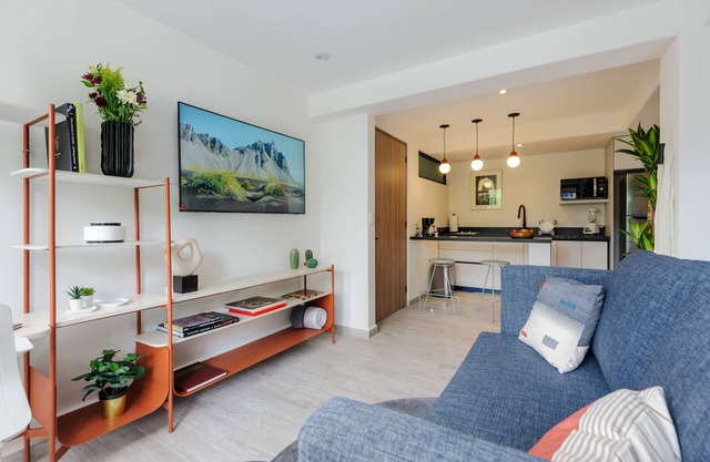 Spacious apartment in Condesa near Parque México