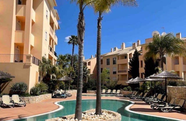 Spacious apartment in stunning Estrela da Luz