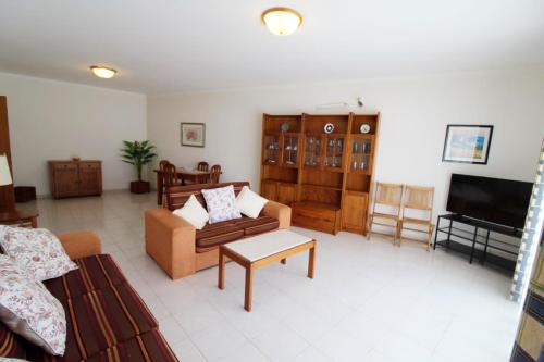 Spacious apartment in Portimão - 100 m² with terrace