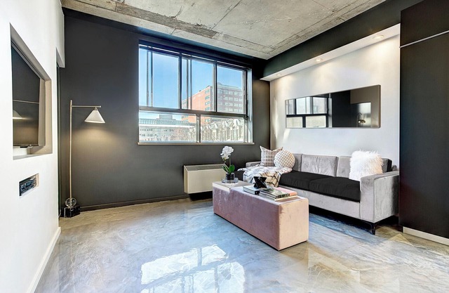 1 Schlafzimmer in den Pierce Boutique Apartments