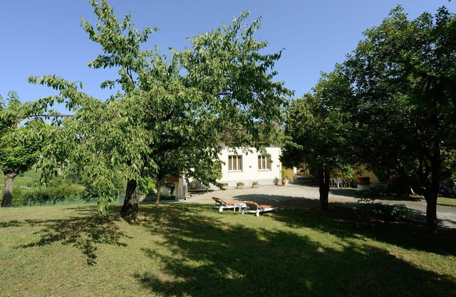 Geräumige Wohnung in den Hügeln von Canelli zwischen Langhe und Monferrato