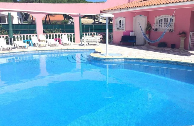Spacious Apartment Sintra 120 m² + Pool