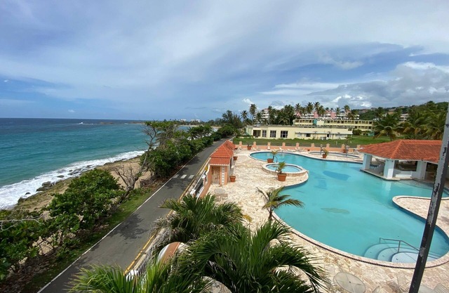 Spacious apartment with sea views, everything you need to spend your vacations.