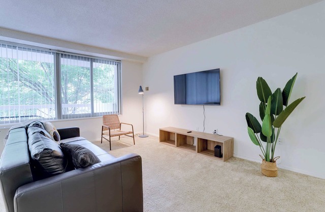 Comfort & Space in Prime Location