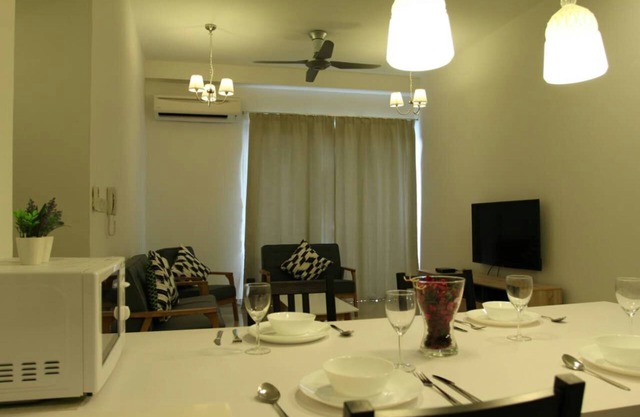 Geräumige Wohnung mit Wifi In Bdr Utama PJ