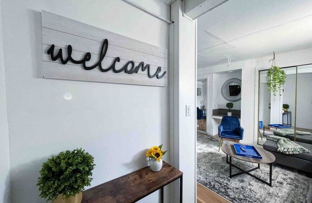 Spacious Backyard |BBQ, Games, Fast-WiFi, Sleeps 8