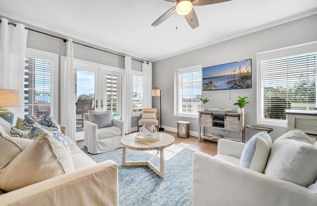 🐟Spacious Balcony-Across from Beach-Cassine Way-30A Blue Sky Breeze🐟